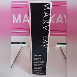 Mary Kay CC Cream - Very Deep Shade